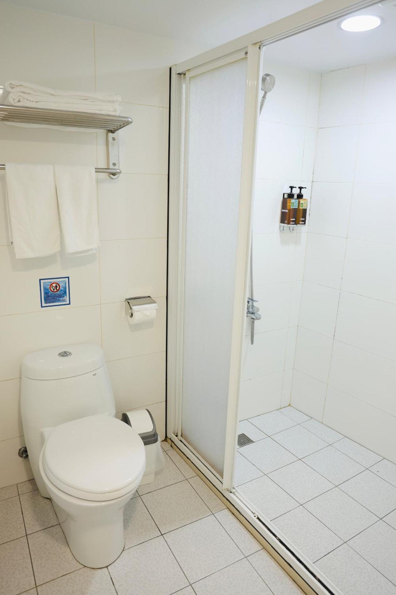 歐法行旅 O Fun Hotel Tajpej Zewnętrze zdjęcie